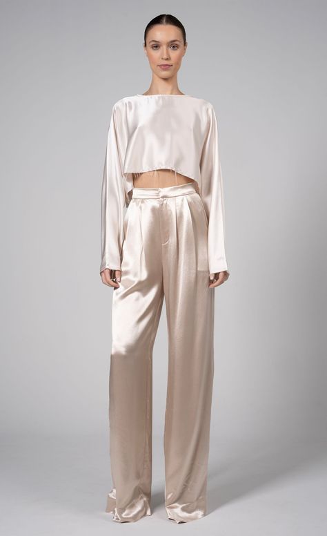 Paris Pant - Blush - XS Neutral Elegant Outfit, Satin Set Outfit, Silk Pants Outfit, Pisces Style, Neutral Wardrobe, Baddie Vibes, Silky Pants, Silk Wide Leg Pants, Silk Clothing