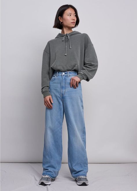 Loose Jeans Outfit, Denim Trends, Gen Z, Loose Jeans, Recycled Denim, Loose Outfit, Denim Midi Skirt, Korean Street Fashion, High Jeans