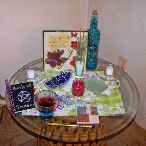 A perfectly serviceable altar for a budget of $20. This would be a fine starter altar for anyone-- and you can build on it, improve it, add to it, etc. for years to come. Wiccan God And Goddess, How To Make Incense, Dollar Store Mirror, Spiegel Diy, Wicca Altar, God And Goddess, Wicca For Beginners, Personal Altar, Wiccan Crafts