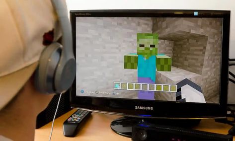 China cuts amount of time minors can spend playing online video games | China | The Guardian Play Online Games, Play Game Online, How To Play Minecraft, Computer Skills, Typing Games, Online Gaming, Some Games, Profitable Business, Playing Video Games