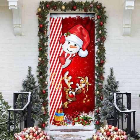 Christmas Door Cover: Discover Best Cover Items For Door On Christmas Christmas Door Cover, Holiday Photo Booth, Snowman Door, Red Sparkle, Outdoor Banners, Door Cover, Christmas Door Decorations, Cute Snowman, Decoration Christmas