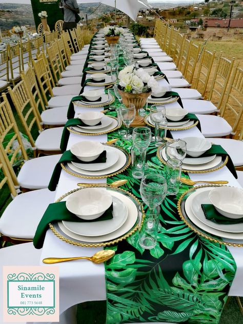 Umembeso decor by Sinamileevents Green Dinner Table Decor, Umembeso Decor, African Table Decor, African Traditional Wedding Decoration, African Wedding Decor, Simple Wedding Table Decorations, African Wedding Theme, Green Wedding Decorations, Emerald Green Weddings