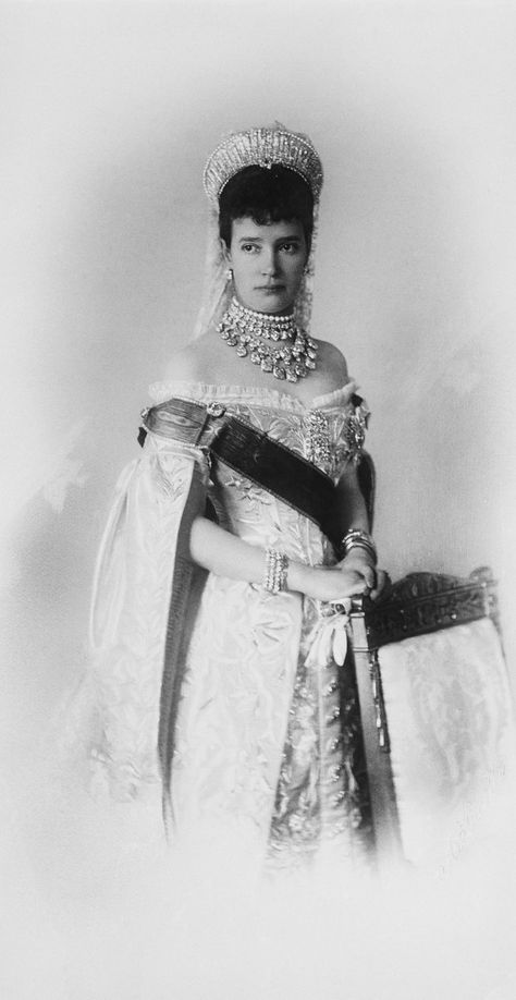 Dowager Empress Marie Feodorovna (1847-1928) | Royal Collection Trust Maria Feodorovna, House Of Romanov, Royal Collection Trust, Alexandra Feodorovna, Queen Alexandra, Romanov Dynasty, Tsar Nicholas Ii, Court Dresses, Tsar Nicholas