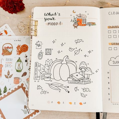 More tracker spreads from my September journal 🍁🧡😊🍂✨🌙 I had a great and cozy weekend. I enjoyed time with the family, we had a great dinner (cooked by my hubby). Furthermore I was able to paint all stickers so I’m happy to put all new products online next weekend (in case you missed my story, there will be a fall shop update on September, 29) I hope you’re doing well, happy cozy Sunday guys 🤍🤍 . . #bujoseptember #bulletjournalseptember #bujo2024 #bulletjournaltracker #bujotracker #bujocover ... Fall Mood Tracker, Journaling October, Fall Bujo, October Bujo, September Journal, Bullet Journal September, Fall Embroidery, Cozy Sunday, Bullet Journal Page