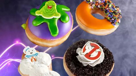 Krispy Kreme lanza nueva colección de donas de Los Cazafantasmas, esto es lo que debe saber Check more at https://xflupdate.com/noticias/krispy-kreme-lanza-nueva-coleccion-de-donas-de-los-cazafantasmas-esto-es-lo-que-debe-saber/ Donuts Krispy Kreme, Donut Images, Pumpkin Spice Doughnuts, Stay Puft Marshmallow Man, Cheaper By The Dozen, Oreo Buttercream, Marshmallow Man, Ghostbusters Movie, Stay Puft