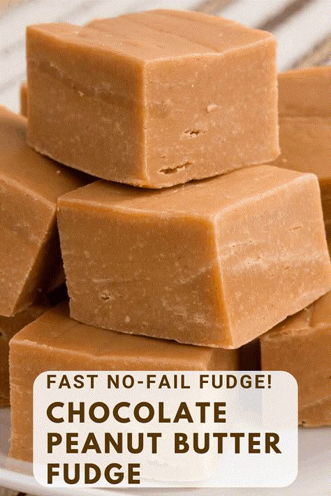 This fast no-fail chocolate peanut butter fudge is an old family favorite. This fudge always comes out just right! #PeanutButterFudge #ChocolateFudge #Fudge #ChocolatePeanutButter Butterbeer Fudge, Peanut Butter Fudge Recipes Easy, Peanut Butter Fudge Recipe, Peanut Butter Fudge Easy, Chocolate Peanut Butter Fudge, Fudge Recipes Easy, Butter Fudge, Butter Recipes, Homemade Fudge