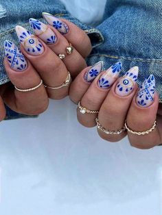 White Holiday Nails Summer, Blue Holiday Nails Summer, Greece Holiday Nails, Greece Nails Designs, Greece Nail Ideas, Nails For Greece, Greece Inspired Nails, Greece Nails, Color For Nails