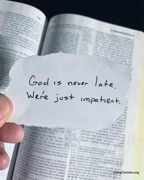 Bible Verse List, Dear Zindagi, Waiting On God, Christian Images, Christian Quotes God, Christian Resources, Bible Study Verses, Bible Motivation, Christian Bible Quotes