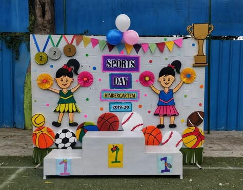 Sport Day Preschool Activities, Sport Day Decoration Ideas For School, Sports Day Board Decoration Ideas School, Sports Board Ideas, Sports Decoration Ideas For School, School Annual Day Decoration, Preschool Sports Day Ideas, Sports Decoration Ideas, Sports Day Preschool Activities