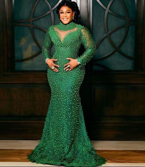 Long Evening Dresses, Dinner Dress Classy, African Wedding Dress, Wedding Reception Dress, Lace Styles, Photoshoot Dress, Green Pearls, Bride Gowns, Green Prom Dress