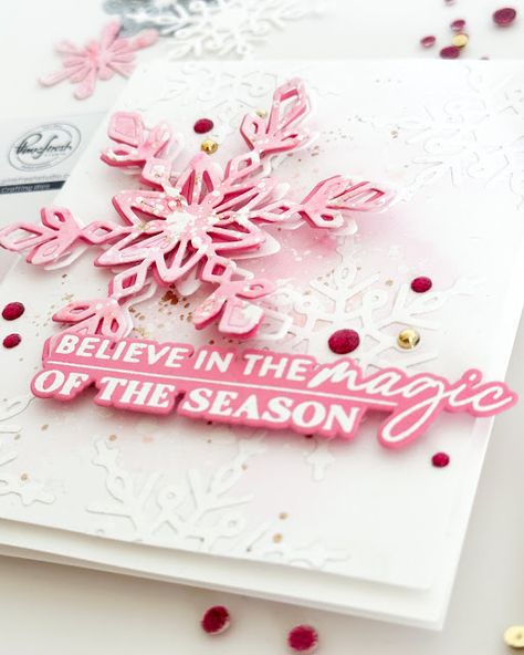 Papierliebelei: Pinkfresh Studio August 2023 Holiday Stamp, Die, Stencil, and Hot Foil Release Christmas Phrases, Pinkfresh Studio, Diary Decoration, Snowflake Cards, Holiday Stamping, Winter Cards, Christmas Cards Handmade, Xmas Cards, Anniversary Cards