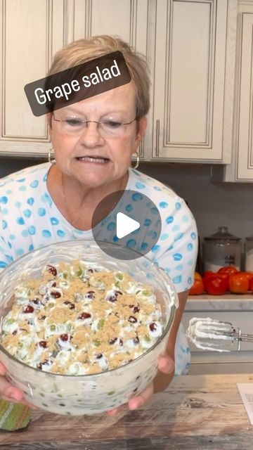 Sue Garrett on Instagram: "GRAPE SALAD. It’s a Southern staple and so good! Comment below with RECIPE and I’ll send the written recipe as well as the video of me making it to your DMs. #mamasuessouthernkitchen #mamasue #grapesalad #southernrecipe #easyrecipe #salad #dessert" Grape Fruit Salad, Grape Salad With Brown Sugar, Grape Salad With Cream Cheese, Grape Desserts, Grape Dessert Recipes, Easy Grape Salad, Grapes Salad, Pumpkin Cream Cheese Roll, Grape Dessert