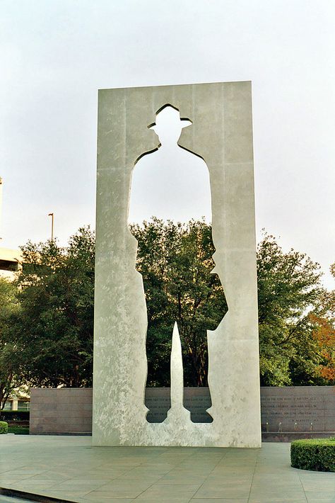 ˚Man With Briefcase sculpture, Burnett Park - Fort Worth, Texas Silhouette Sculpture, Cool Forts, Dallas Fort Worth, Sculpture Park, Fort Worth, Sculptures & Statues, Sculpture Installation, Land Art, Banksy