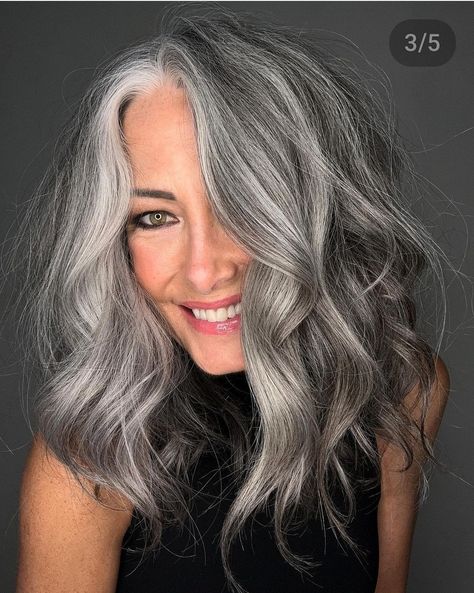 White Stripe Hair, Stripe Hair, Grey Hair Color Silver, Grey Hair Looks, Silver Haired Beauties, Grey Blonde Hair, Granny Hair, Grey Hair Transformation, Grey White Hair