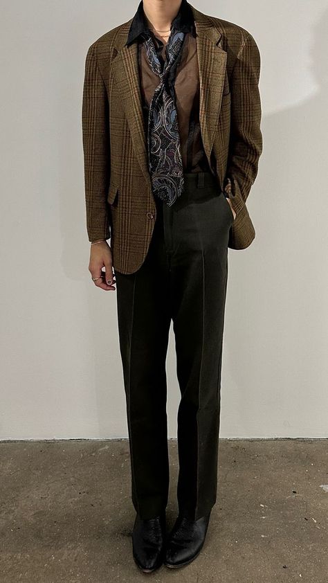 Green Blazer Outfit Men, 70s Outfits Men, 70s Men Fashion, Green Blazer Outfit, 70s Fashion Men, Style Inspiration Vintage, Vintage Outfits 90s, Lawyer Outfit, Outfits 70s