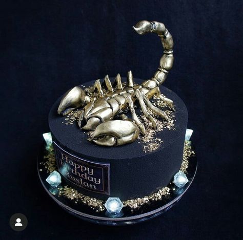 Scorpion Cake Ideas, Scorpio Party Decorations, Scorpio Birthday Decorations, Scorpio Birthday Theme, Scorpion Cake Birthdays, Scorpio Cake Ideas, Horoscope Cake, Scorpion Cake, Scorpio Cake