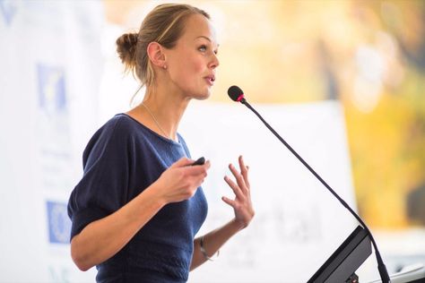 7 Powerful Public Speaking Tips From One of the Most-Watched TED Talks Speakers  #tipsandtricks #speaker #publicspeaking #presentation #speaking Personal Mission Statement, Resume References, Education Resume, Public Speaking Tips, Reference Letter, Public Speaker, Speaking Skills, Keynote Speakers, Ted Talks