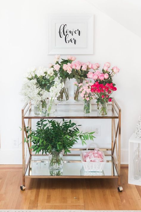 If you need fun bridal shower activities or Galentine's Day brunch ideas, blogger Stephanie Ziajka shows how to put together a DIY flower bar in today's post on Diary of a Debutante. Click through for her budget-friendly DIY build-your-own-bouquet-bar ideas! #diyflowerbar #flowerbar #bridalshowerideas #partyideas #galentinesday Diy Flower Bar, Bouquet Bar, Filler Flowers, Bridal Shower Inspo, Garden Bridal Showers, Bridal Shower Activities, Bridal Shower Inspiration, Bridal Shower Flowers, Boho Bridal Shower