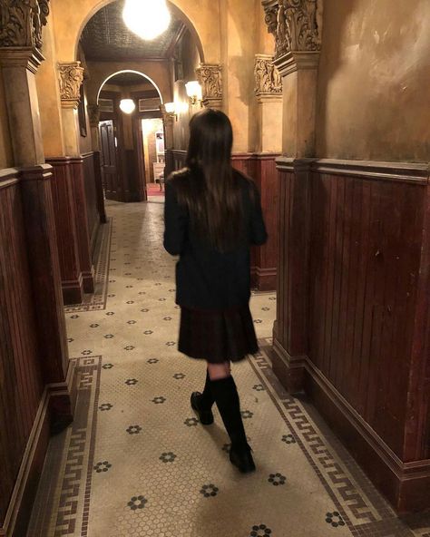 Academy Uniforms, Mara Dyer, Isabelle Lightwood, One Last Time, Hotel Transylvania, Harry Potter Aesthetic, Sendai, Dark Academia Aesthetic, Academia Aesthetic