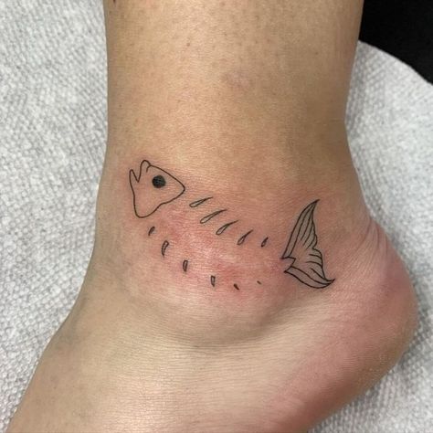 Fish Skeleton Tattoo, Skeleton Tattoo Ideas, Fish Bone Tattoo, Tattoo Over Scar, Skeleton Tattoo, Bone Tattoo, Fish Skeleton, Fish Silhouette, Scar Tattoo