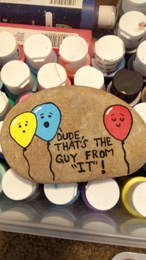 Funny Rock Art Ideas, Rock Painting Ideas Funny Sayings, Funny Stone Painting, Painted Rocks Ideas Easy Funny, Funny Rock Art, Friends Rock Painting, Rock Painting Ideas Easy Funny, Funny Painted Rocks Ideas, Cool Rock Painting Ideas Funny