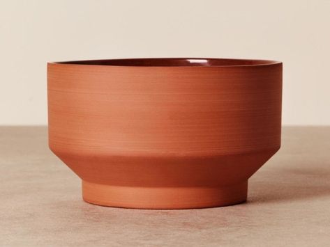 Skagerak Terracotta Edge Bowl Japanese Lighting, Green Salads, Terracotta Color, Wallpaper Stores, Wheel Throwing, Clay Bowl, Wheel Thrown Pottery, Theme Color, After School Snacks