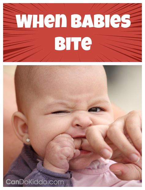 Baby Biting - tips for tackling biting while breastfeeding, biting while held and biting other kids. CanDo Kiddo Honest Company Baby, Kids Fever, Toddler Biting, Baby Checklist, Newborn Hacks, Breastfed Baby, Preparing For Baby, Before Baby, After Baby