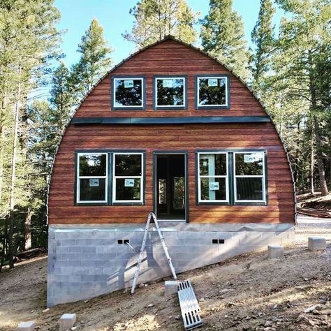 Arched Cabins, Unique Cabin, Loft Floor Plans, Quonset Homes, Quonset Hut Homes, Arched Cabin, Barn House Design, Arch House, Cabin Floor