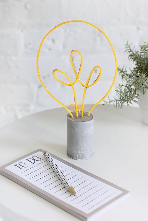 MY DIY | Neon Lightbulb Lamp Cement Light, Bulb Diy, Electroluminescent Wire, Diy Neon Sign, I Spy Diy, Diy Lampe, Diy Light, Neon Lamp, El Wire