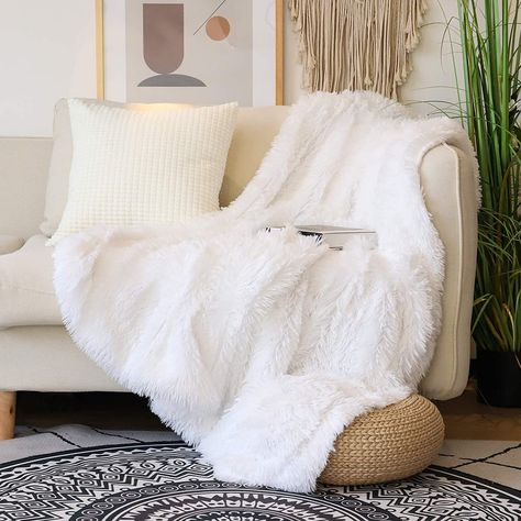 White Throw Blanket, Fuzzy Blanket, Faux Fur Throw Blanket, White Throws, Faux Fur Blanket, Fur Throw Blanket, Cooling Blanket, Fur Blanket, White Blanket