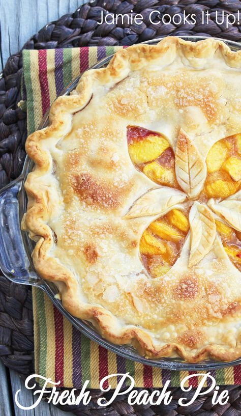 Fresh Peach Pie from Jamie Cooks It Up For eduardo Buttery Flaky Pie Crust, Fresh Peach Pie, Pie Crust Uses, Peach Pie Recipes, Grandbaby Cakes, Favorite Pie Recipes, Peach Recipes, Peach Desserts, Flaky Pie Crust