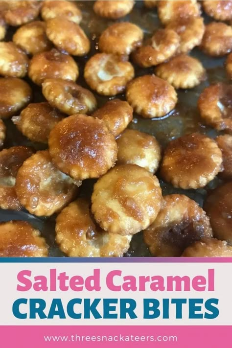 Caramel Crackers Saltine Toffee, Salted Caramel Cracker Bites, Cracker Bites, Oyster Crackers Recipe, Vanilla Salt, Caramel Bites, Crackers Recipe, Oyster Crackers, Homemade Crackers