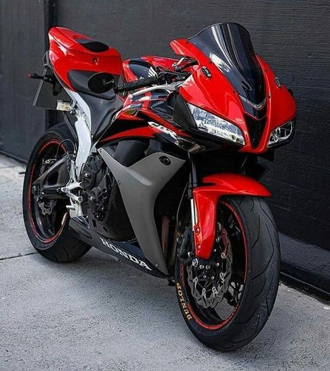 Honda CBR1000rr Honda Motorcycles Cbr, Honda Street Bikes, Honda Sport Bikes, Jet Skies, Honda Cbr 1000rr, Cbr 1000rr, Image Moto, Motorcross Bike, Cbr 600rr