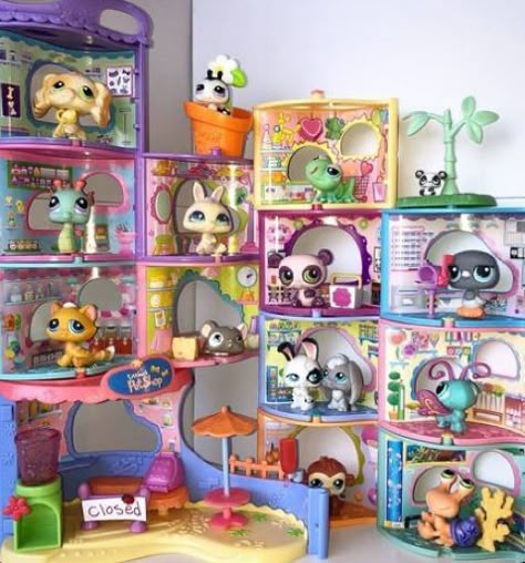 Littlest Pet Shop House, Lps Houses, Lps Collection, Lps Accessories, Lps Popular, Custom Lps, Littlest Pet Shops, Lps Toys, Lps Pets