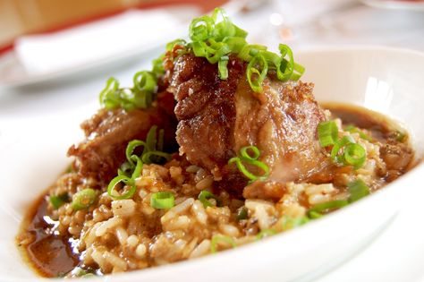 Emeril's Delmonico Crispy Pork Cheeks with Creole Dirty Rice Emeril Recipes, Pork Cheeks, Dirty Rice, Elegant Food, Pork Ham, Louisiana Recipes, How To Cook Pork, Crispy Pork, Rice Ingredients