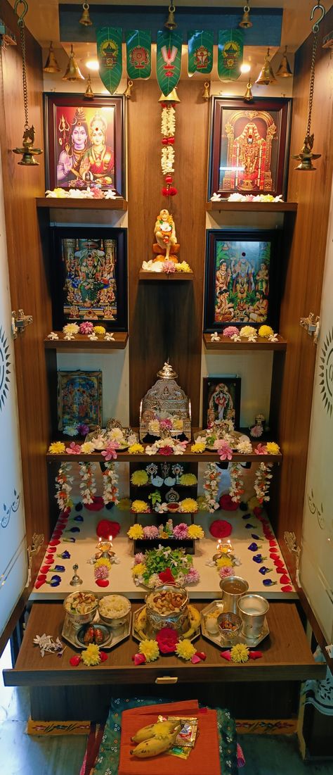 Indian Altar Design, Traditional Indian Houses Interior, Pooja Room Ideas Indian Traditional, Pooja Setup, Small Pooja Room Ideas, Puja Room Design Indian, Pooja Room Ideas Indian Modern, Pooja Room Ideas, Pooja Room Ideas Indian