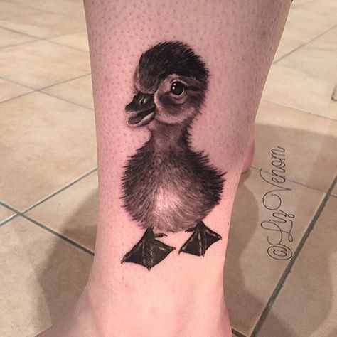 A super cute little #ducklingtattoo for tonight at Skin Deep in Frankston.  #tattoo #tattoos #ink #inked #duckling #ducktattoo #melbournetattoo #melbournetattoos #frankstontattoo #feldmanmachines #cutetattoos #squee #omg #adorable #love #blackworkers #ohanaorganics #australiatattoo #lizvenom #blackandgrey #sunshinecoasttattoo #primalfamily #primalartist #queenslandtattoo #edmontontattoo #yegtattoo Duckling Tattoos, Duckling Tattoo, Bombshell Tattoo, Goose Tattoo, Unique Tattoos Black Women, Tattoo Realism, Duck Tattoos, Melbourne Tattoo, Tattooed Girl