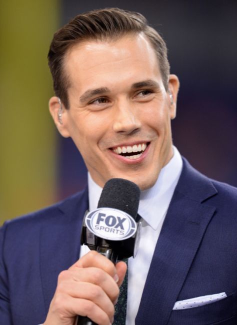 Brady Quinn: Journey from Notre Dame to NFL [2023 Update] Brady Quinn, Johnny Unitas, Seasons Activities, Jack Johnson, A Name, Notre Dame, Nfl, Football, Quick Saves