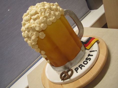 Oktoberfest Beer Stein Chocolate cake with SMBC. Made for a friend's birthday who was having an Oktoberfest themed party Beer Stein Cake, Oktoberfest Cake, Beer Themed Cake, Oktoberfest Birthday, Bbq Birthday, Hunting Cake, Beer Cake, Fun Cakes, Oktoberfest Beer