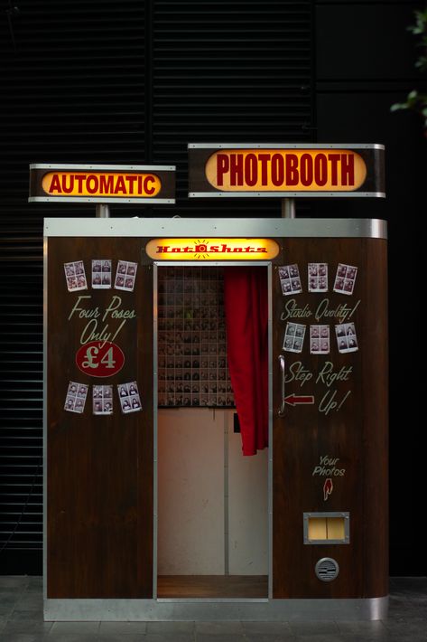 Automatic Photobooth, Spitafields Market, London London Phone Booth Photography, Booth Photoshoot, Photobooth Wall, Kidcore Room, British Phone Booth, London Phone Booth, Vintage Photobooth, Marketing Activations, Photo Booth Design