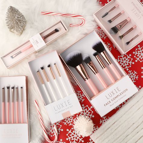 New Set, Holiday Gift Guide, Makeup Lover, Beauty Tools, Makeup Brushes, Stocking Stuffers, Cruelty Free, For Everyone, Holiday Gifts