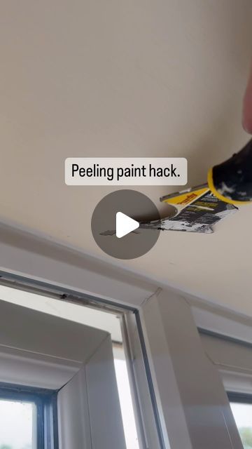 𝑭𝒐𝒙𝒚 on Instagram: "Peeling paint hack #diy #hack #painting #decorating #fc1 #ct1" Peeling Bathroom Ceiling, Peeling Paint On Walls, Painting Hacks For Walls, Painting Tips Walls, Painted Ceiling Ideas, Ceiling Paint Ideas, Paint Illusions, Gel Stain Furniture, Stain Furniture