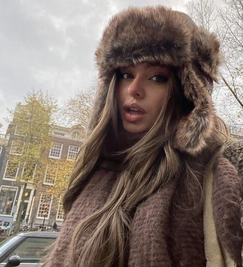 Trapper Hat Outfit, Around The Fur, Winter Fur Hat, Russian Hat, Hat Aesthetic, Hat Outfit, Snow Outfit, Winter Fit, Romantic Outfit