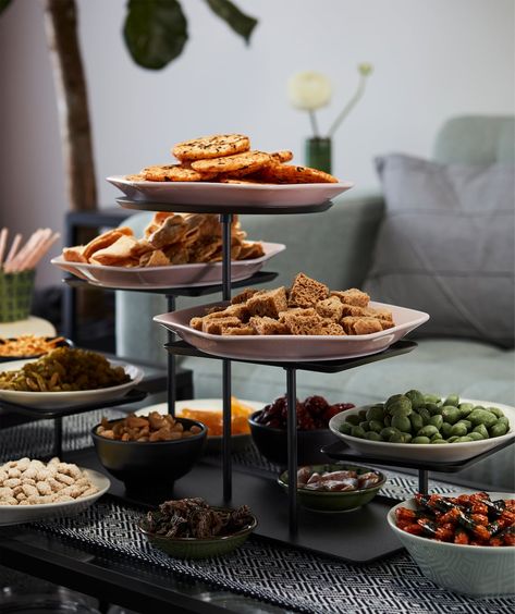 A guide to take your snacking sessions to new heights - IKEA Food Display Stands, Buffet Stand, Hotel Buffet, Food Buffet, Hotel Breakfast, Buffet Set, Tv Dinner, Dry Snacks, Food Stations