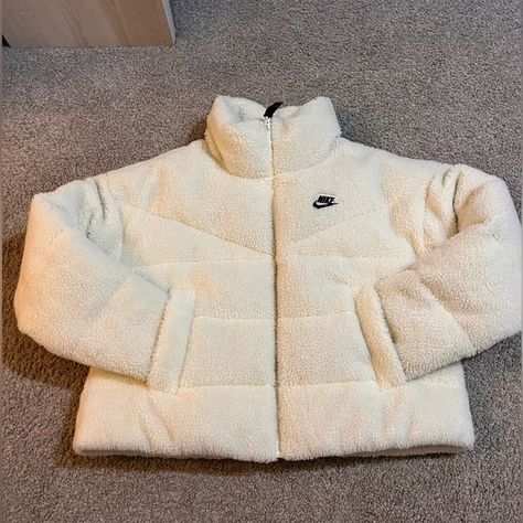 Nike Therma Fit Sherpa Puffer Jacket Nike Puffer Jacket, Nike Therma Fit, Creamy White, White Nikes, Dream Wardrobe, Cream White, One Pic, Puffer Jacket, White Color