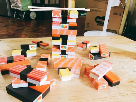 Painting On Jenga Blocks, Jenga Pieces Crafts, Painting Jenga Blocks, Jenga Painting Ideas, Jenga Block Painting Ideas, Jenga Painting, Painted Jenga Blocks, Painted Jenga, Block Painting Ideas