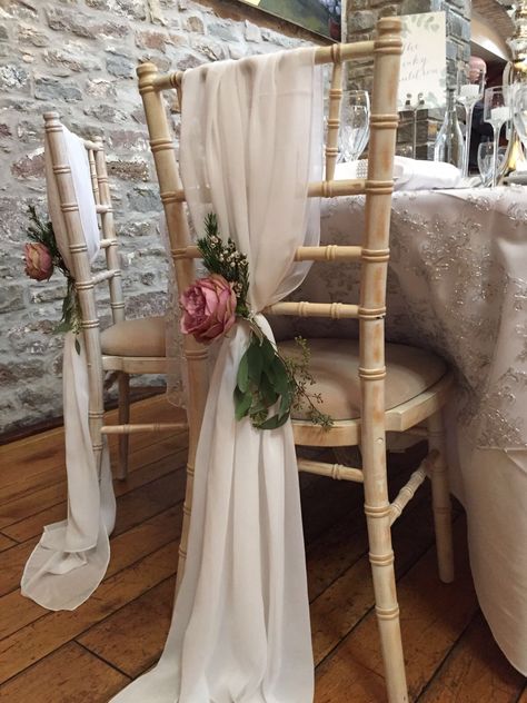 Chair Sash Ideas Wedding Diy, Chivari Chairs Wedding, Northern Lights Decorations, Sparkle Birthday Party, Flower Dress Art, Chivari Chairs, White Chair Covers, Wedding Ceremony Seating, Pink Sash