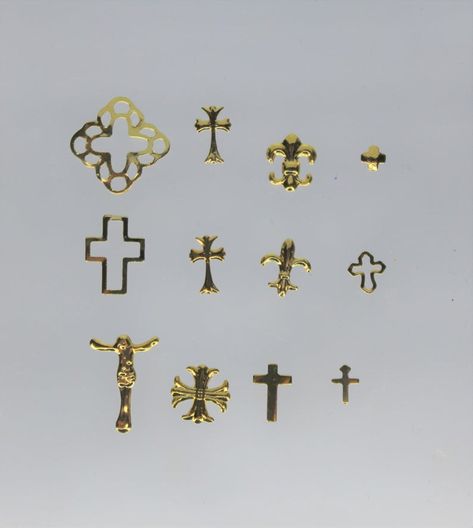 Cross Nail Art, Cross Nails, Art Deco Nails, Jesus Art, Nail Charms, Artificial Nails, Cross Charms, Gold Cross, Nail Decals