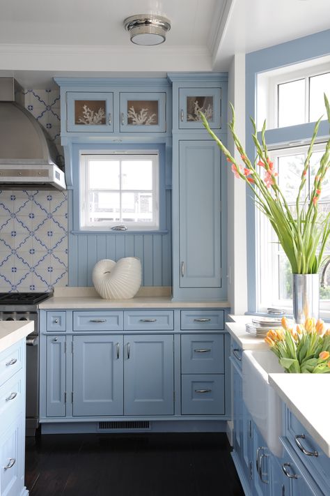 A Bright Blue Kitchen Moore Kitchen, Blue Kitchen Designs, Geometric Kitchen, Shingle Style Homes, Blue Kitchen Cabinets, Blue Cabinets, Blue Kitchen, Blue Kitchens, Counter Tops