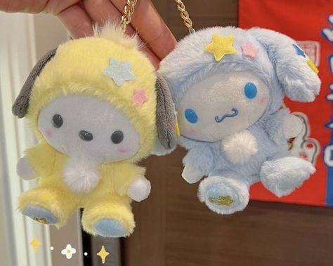 Cute Sanrio Plushies, Sanrio Keychain Plush, Cinamoroll Plush, Cinnamoroll And Pochacco, Cinnamoroll Plushies, Plushies Sanrio, Sanrio Plushies, Pochacco Cinnamoroll, Plush Keychains